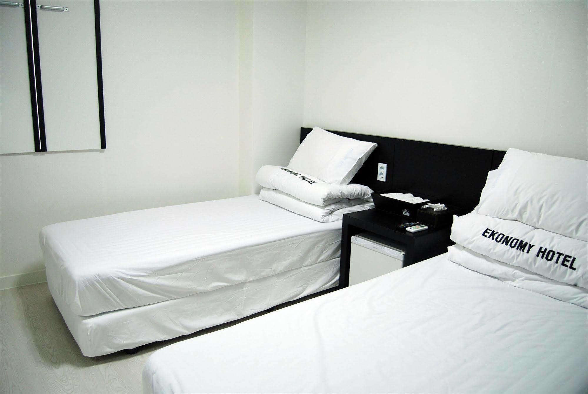 Ekonomy Hotel Nampo Busan Extérieur photo
